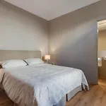 Accademia Frescoes Apartment