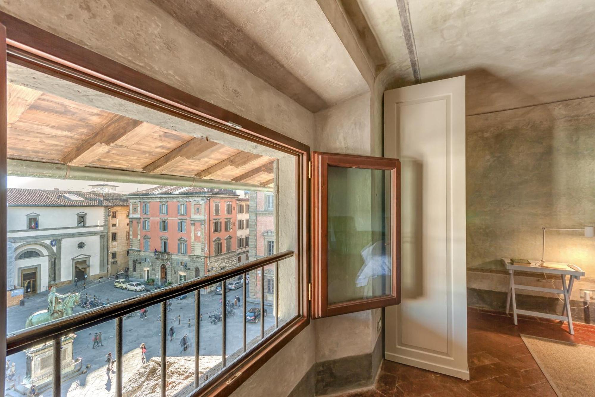 Appartamento Accademia Frescoes *